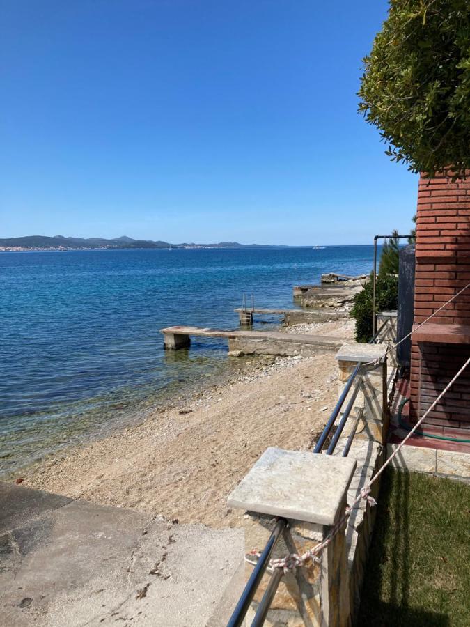 Вилла House First Row By The Sea Бибинье Экстерьер фото